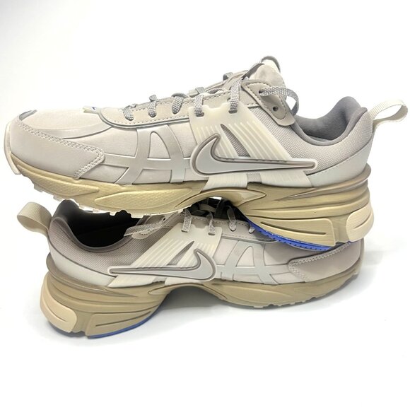 Nike V2K Run GTX Women Sneakers  Gore-Tex Size 8 - Picture 5 of 13